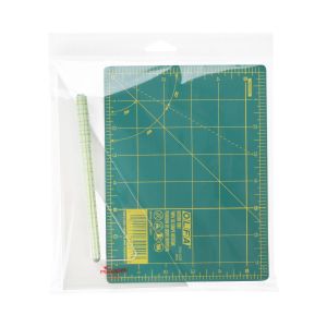 HB88S Crystal Clear Hanging Bags Flap Seal –8 ¼” x 8 1/16”